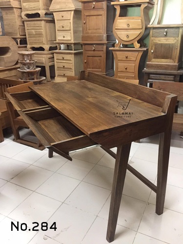โต๊ะทำงานไม้สัก